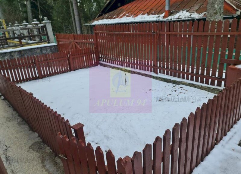 Vila de vanzare in Sinaia - Zona Cumpatu
